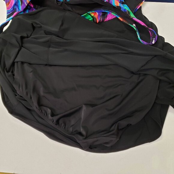 Great Lengths Womens One Piece Swimsuit Size 20 Black 90S Style Beachy Vacation - Picture 8 of 11